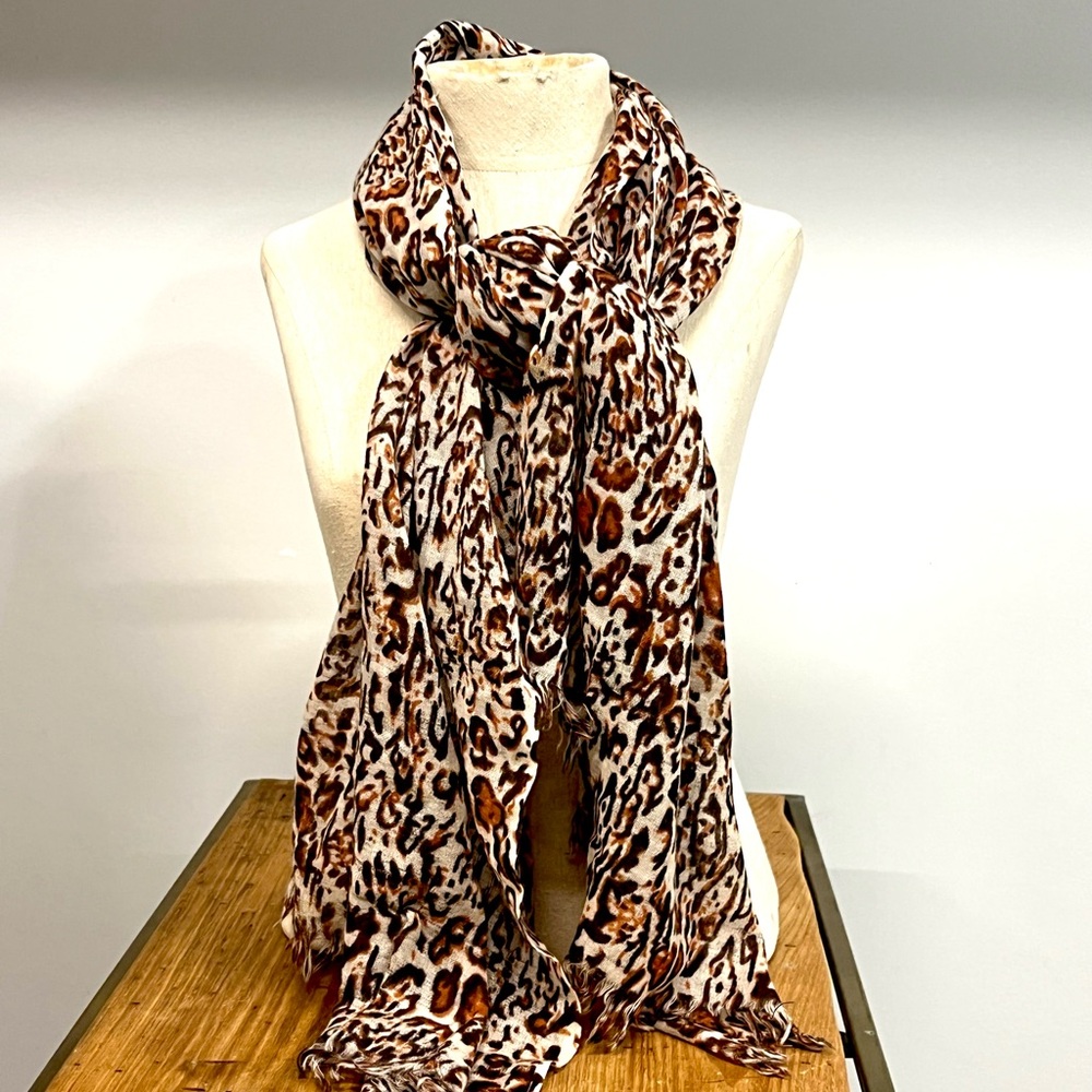 Bindya New York 100% Wool Scarf